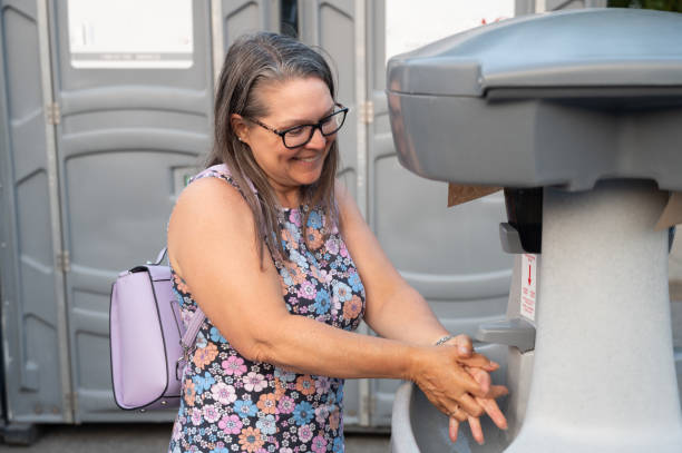 Best Luxury portable toilet rental  in Van Meter, IA